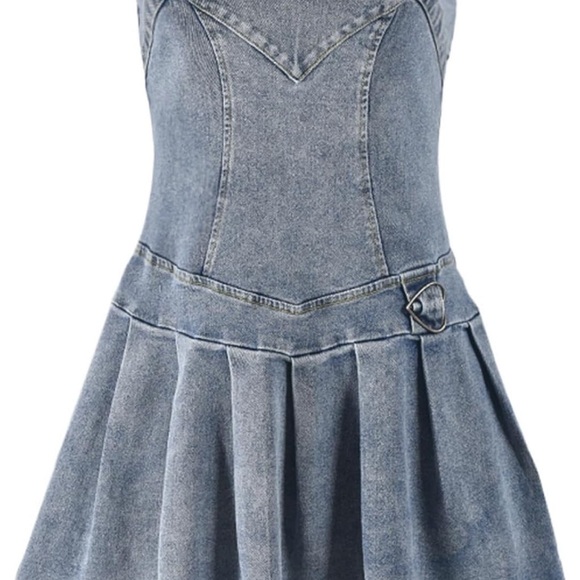 Elegant Strapless Denim Dress - Picture 1 of 6